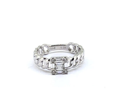 Round & Baguette Square Chain Ring